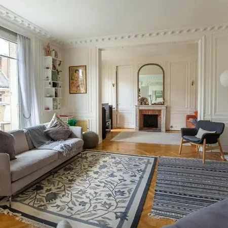 Apartment Champs-elysees/arc De Triomphe Paris